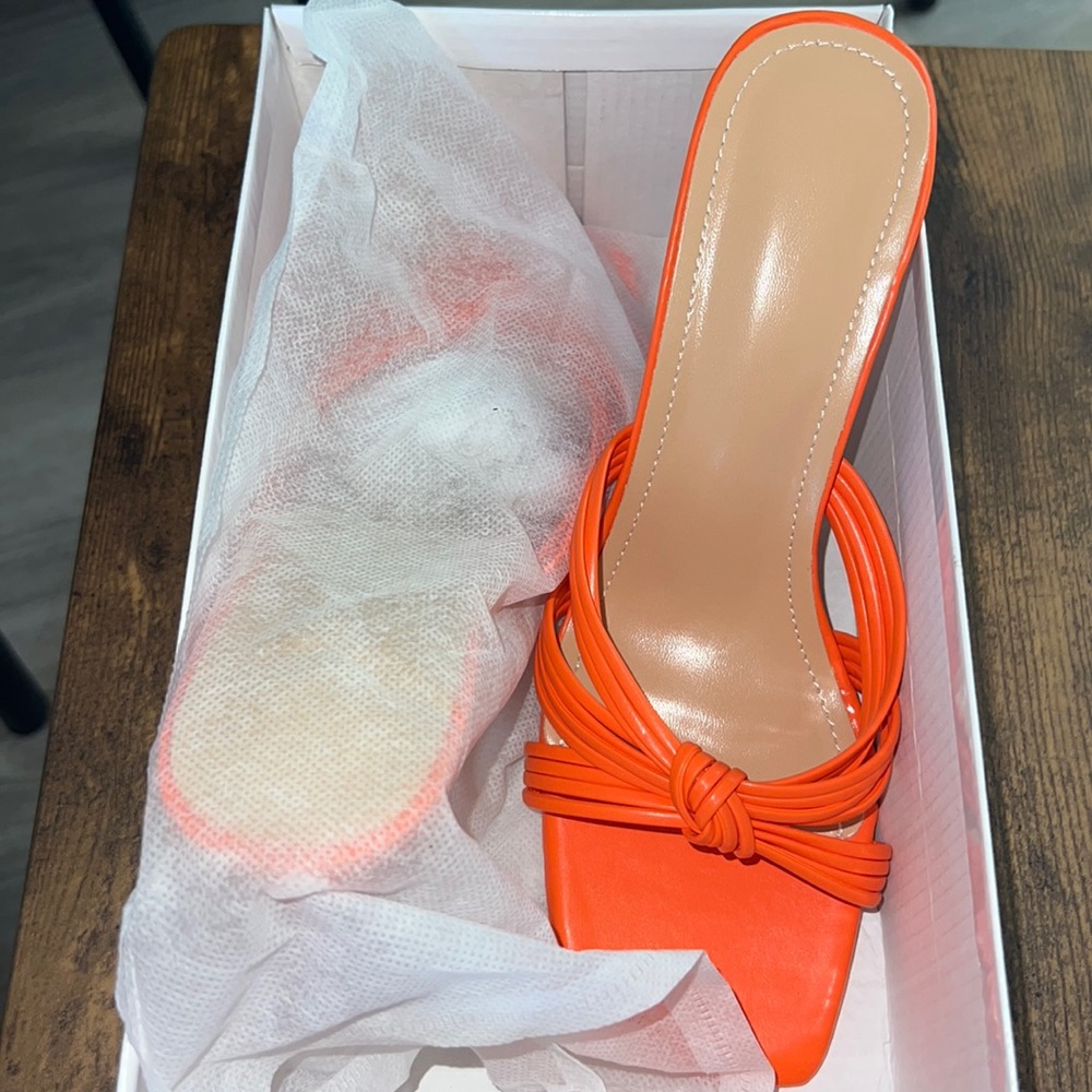 Women’s BRIGHT orange heels